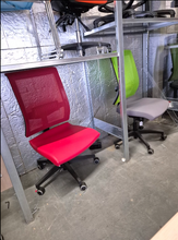 A Visit to our Chairgonomics Warehouse Display