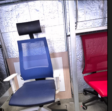 A Visit to our Chairgonomics Warehouse Display