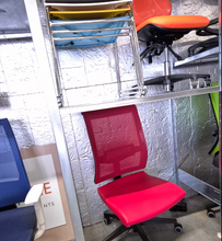 A Visit to our Chairgonomics Warehouse Display