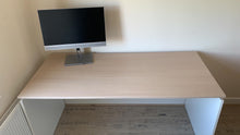 SPEEDY - the Instant desk - unfolds & assembles in 40 seconds - watch video.